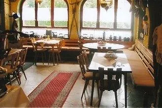 Drachenburg Lägenhet
