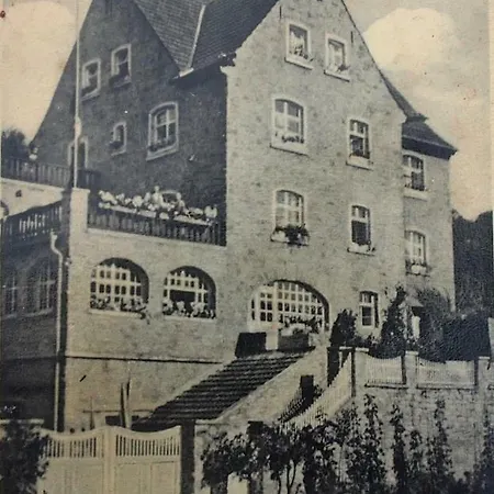 Drachenburg *