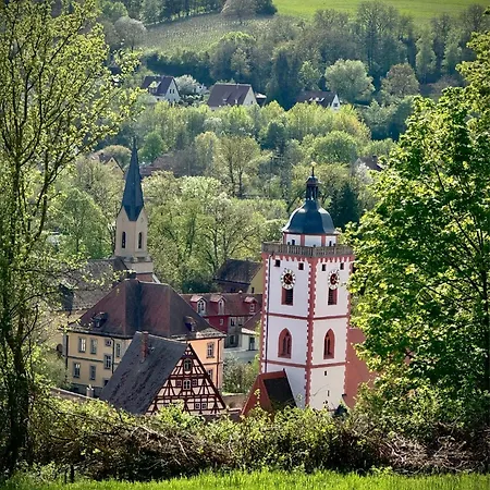 Drachenburg * Marktbreit
